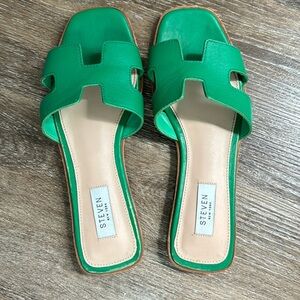 Steve Madden sandals